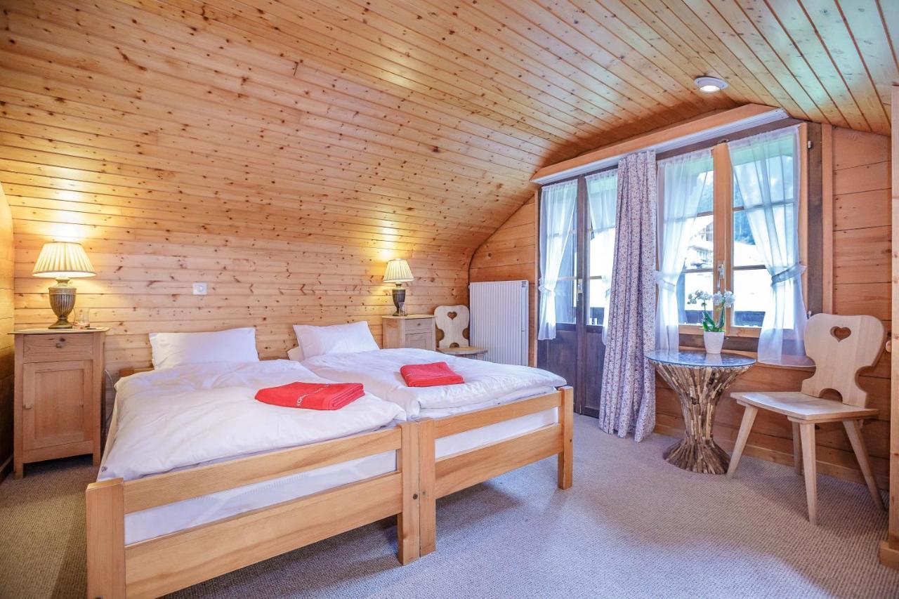 Guest House Du Grand Paradis - On Piste Champery Exterior photo